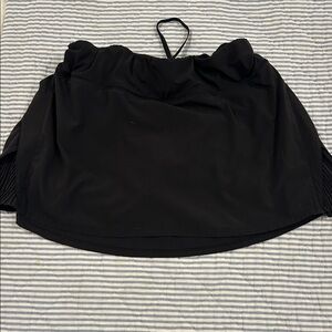 Lululemon black skirt